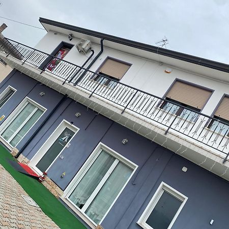 Mare&Terra... Alloggi Nel Delta Polesine Camerini エクステリア 写真