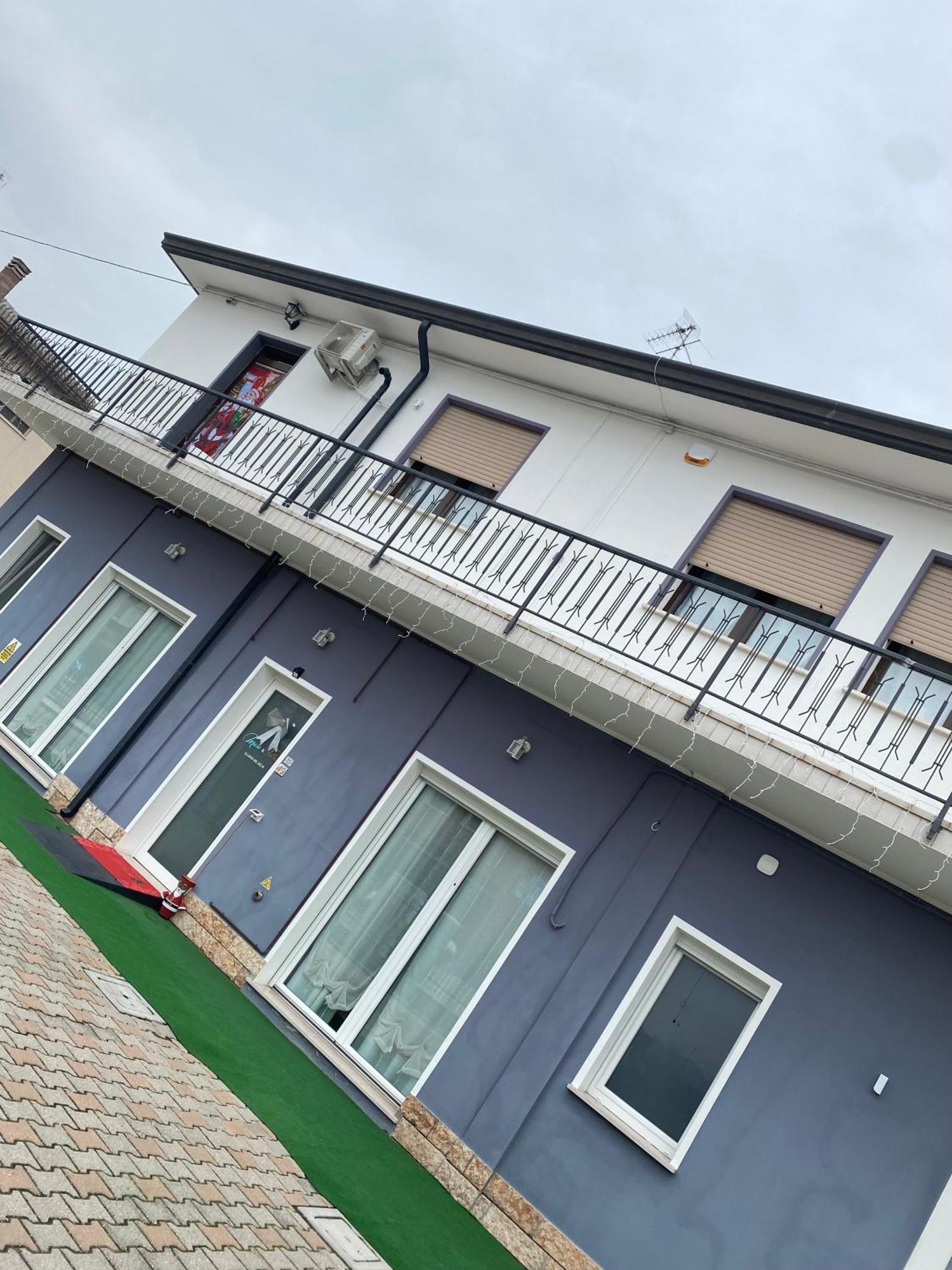 Mare&Terra... Alloggi Nel Delta Polesine Camerini エクステリア 写真